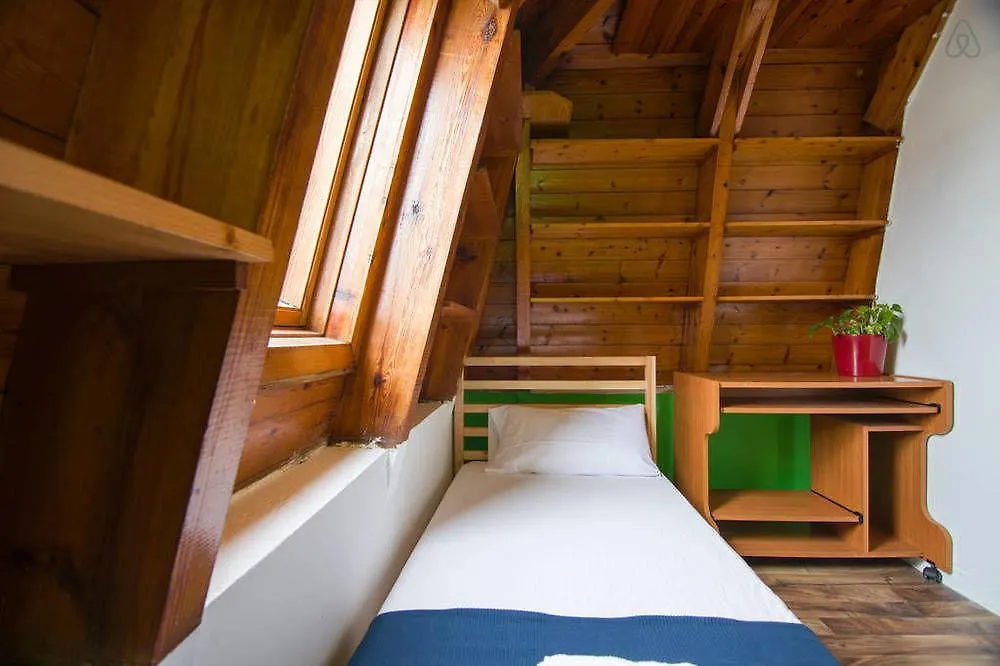 Mellow Barcelona Hostel