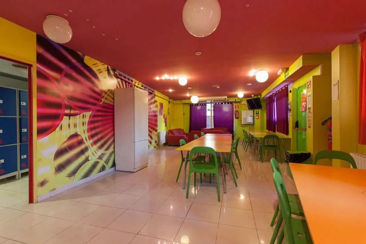 Mellow Barcelona Hostel