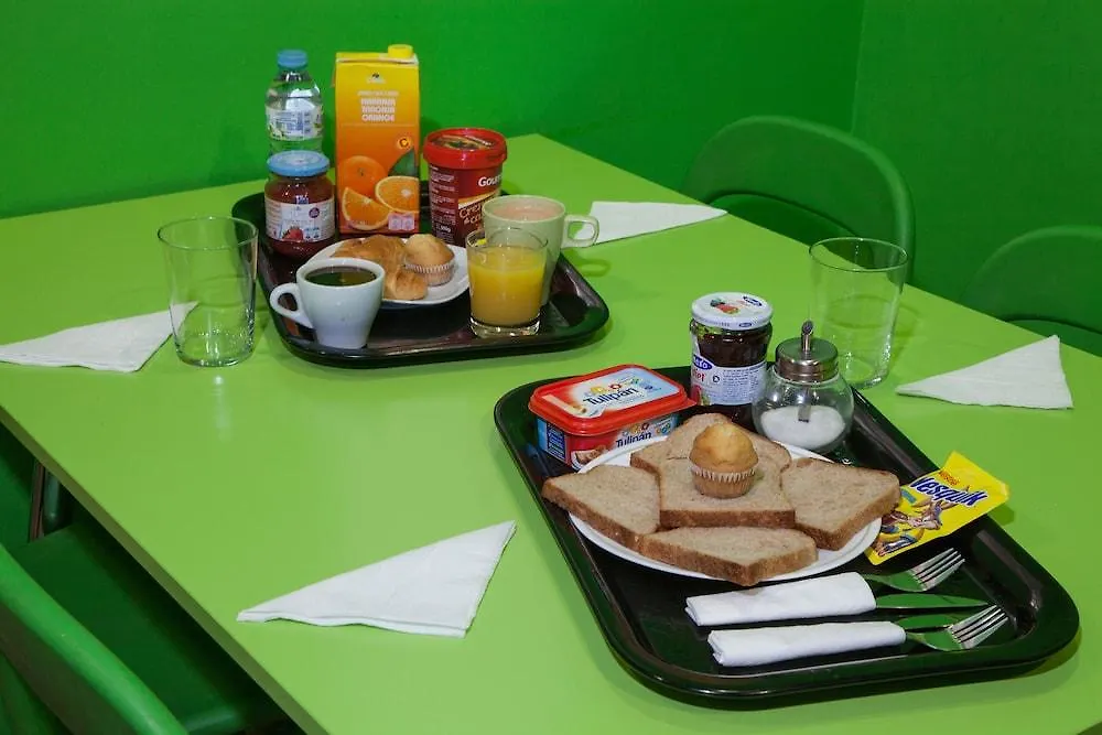 Mellow Barcelona Hostel